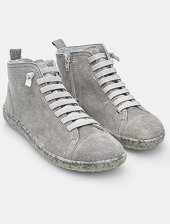 Bottine à lacets en daim Bata