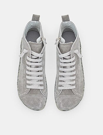 Bottine à lacets en daim Bata