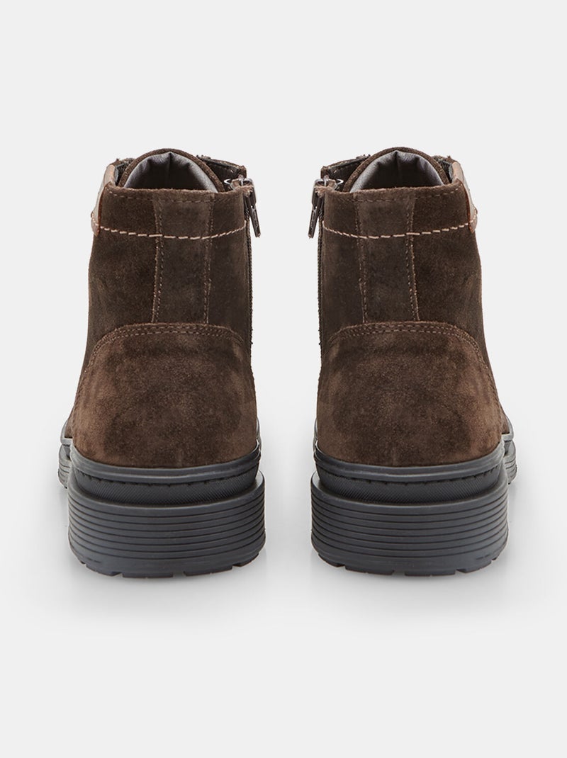 Bottine à lacets en daim Bata Marron - Kiabi