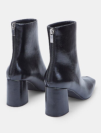 Bottine à talon avec fermeture éclair Bata