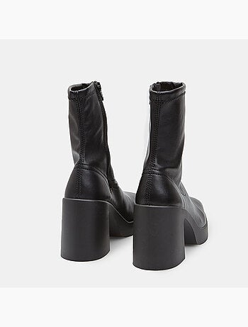 Bottine à talon bloc