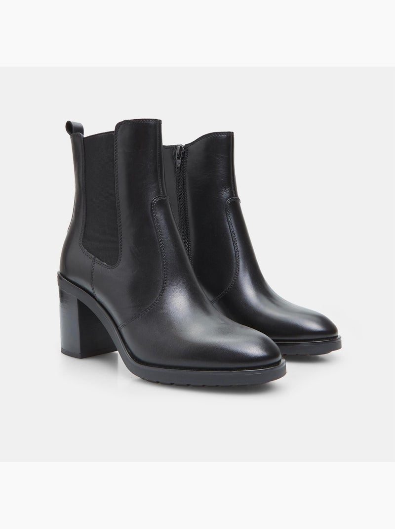 Bottine à talon en cuir BATA Noir - Kiabi