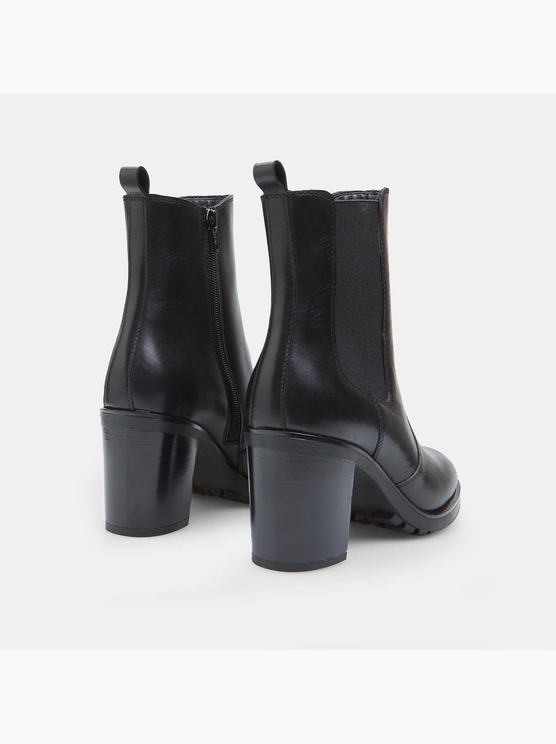 Bottine à talon en cuir BATA Noir - Kiabi