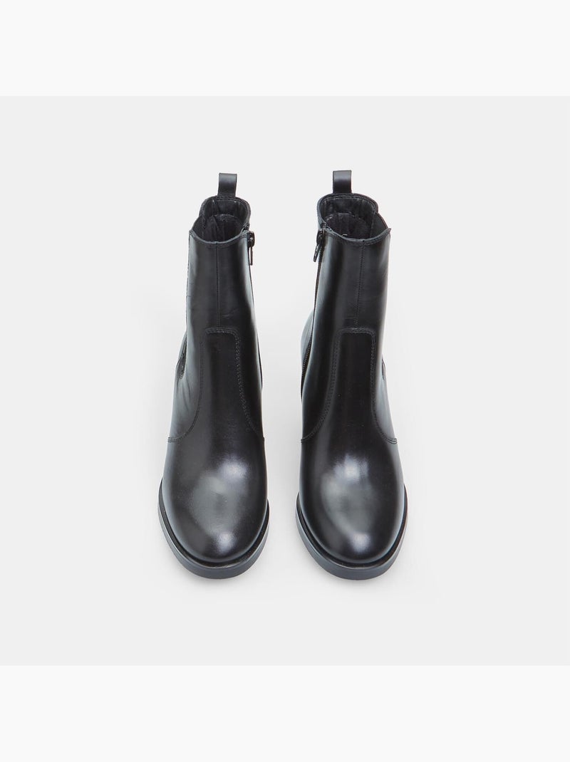 Bottine à talon en cuir BATA Noir - Kiabi