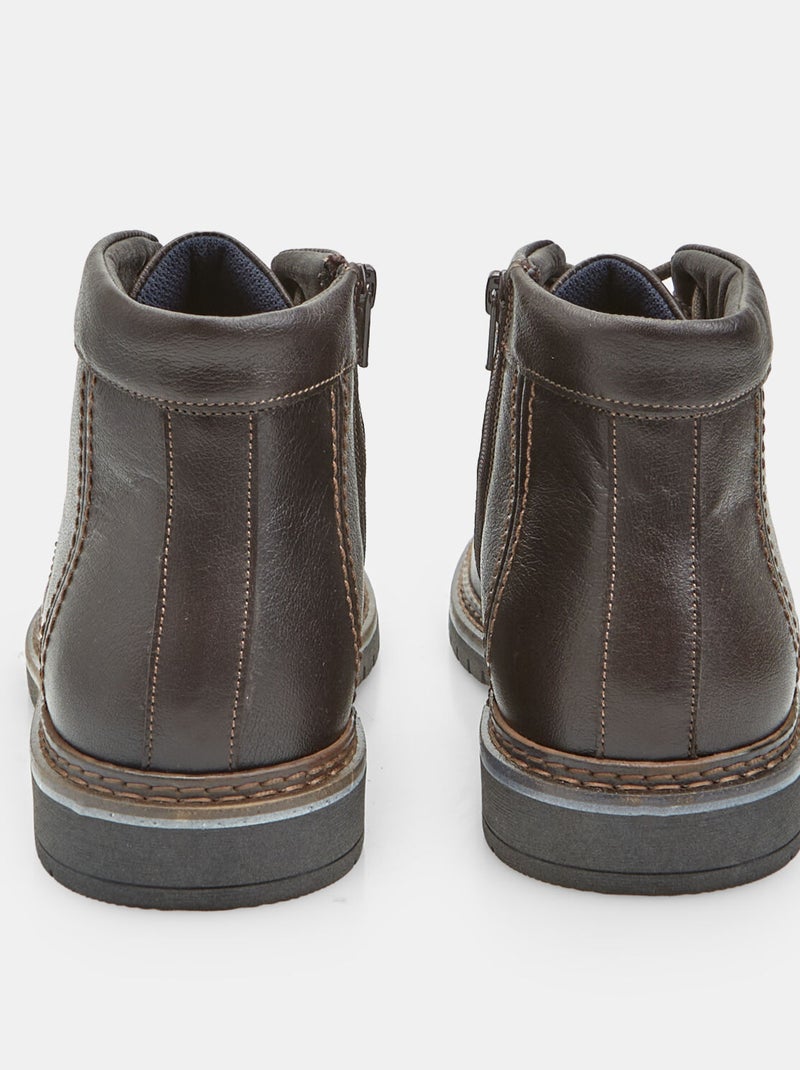 Bottine Chelsea en cuir Bata Marron - Kiabi