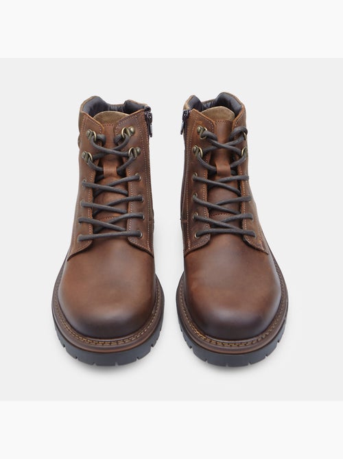 Bottine Chelsea en cuir Bata - Kiabi