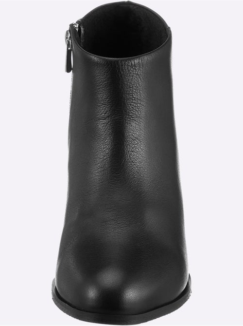 Bottine Courte Cuir D'agneau Nappa Très Doux - Taille Standard - Helline - Kiabi Bottine Courte Cuir D'agneau Nappa Très Doux - Taille Standard - Helline - Kiabi