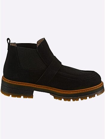 Bottine courte de fabrication espagnole - taille standard - helline