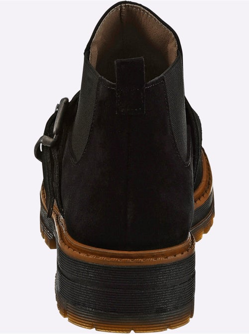 Bottine courte de fabrication espagnole - taille standard - helline - Kiabi Bottine courte de fabrication espagnole - taille standard - helline - Kiabi