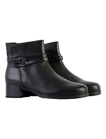 Bottines en cuir velours