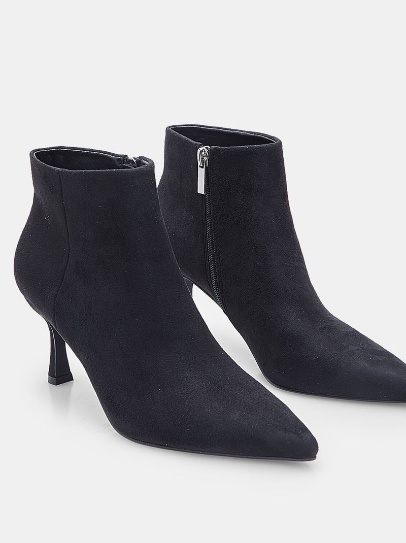 Bottine  effet suédé avec talon Bata Noir - Kiabi