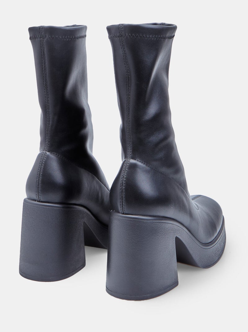 Bottine élastiquée  avec talon et plateau Bata Noir - Kiabi