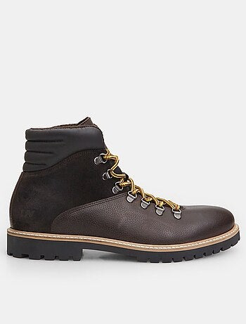 Bottine en cuir avec semelle track BATA