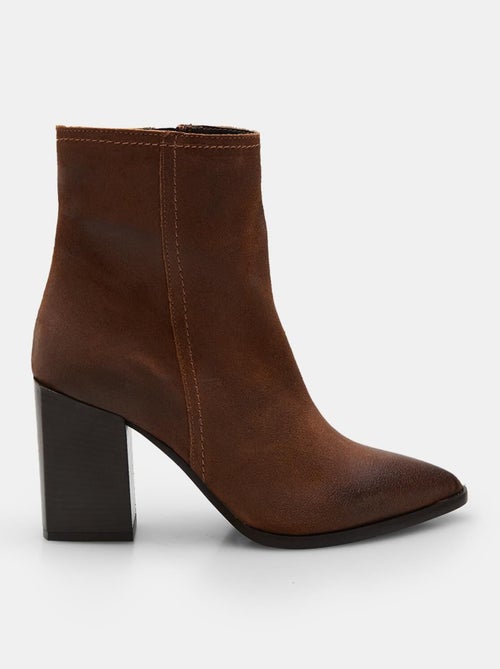 Bottine en cuir avec talon BATA - Kiabi
