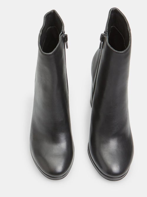 Bottine en cuir avec talon BATA - Kiabi