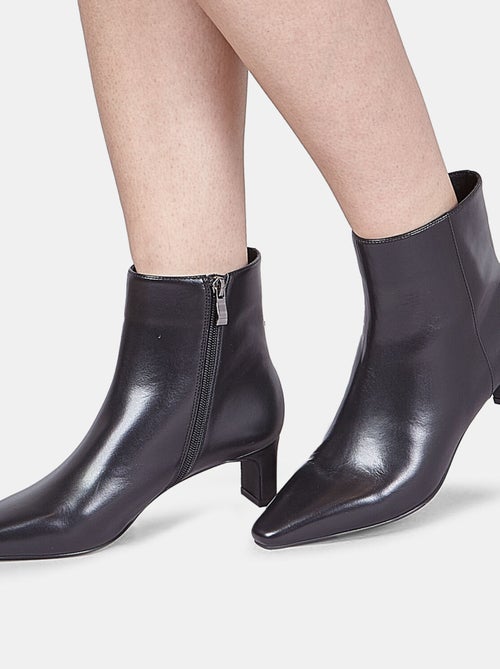Bottine  en cuir avec talon Bata - Kiabi