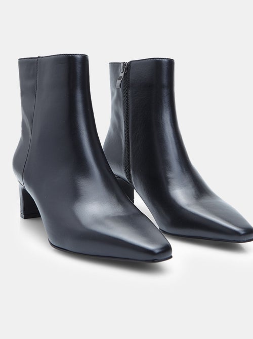 Bottine  en cuir avec talon Bata - Kiabi