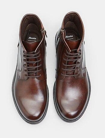 Bottine en cuir BATA