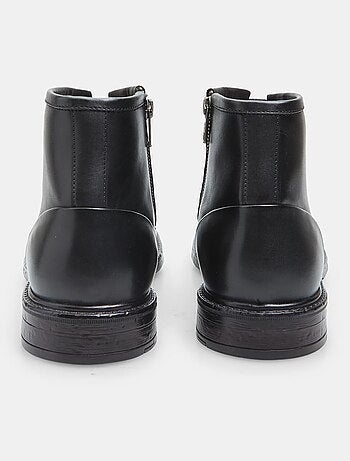 Bottine en cuir BATA