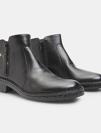 Bottine en cuir BATA