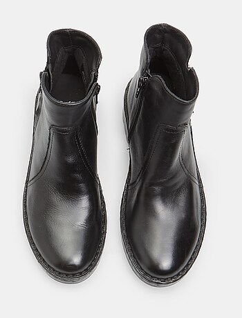 Bottine en cuir BATA