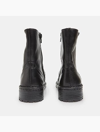 Bottine en cuir BATA