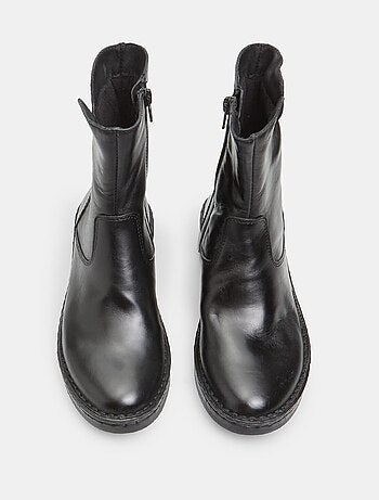 Bottine en cuir BATA