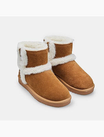 Bottine en daim avec inserts en fausse fourrure Bata