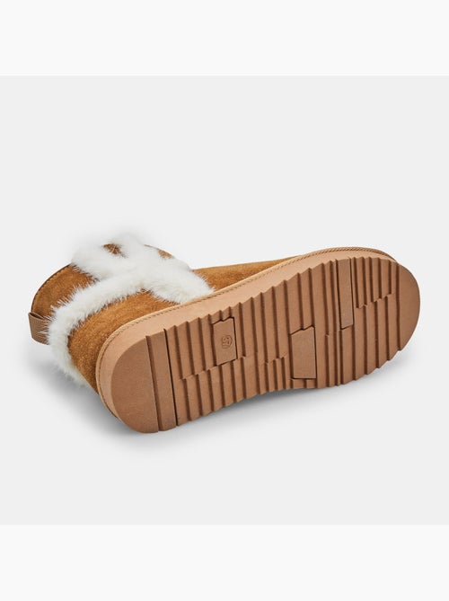 Bottine en daim avec inserts en fausse fourrure Bata - Kiabi