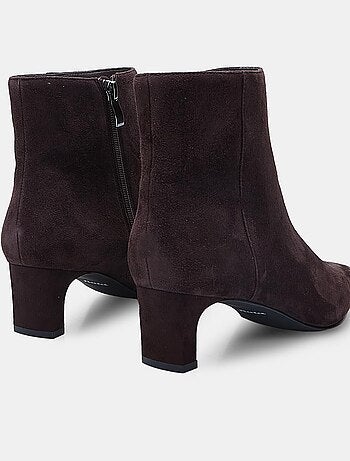 Bottine en daim avec talon Bata