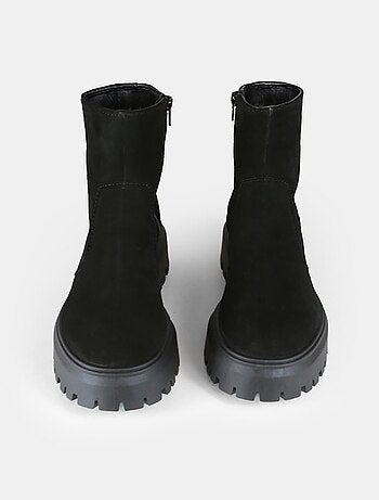 Bottine en daim BATA