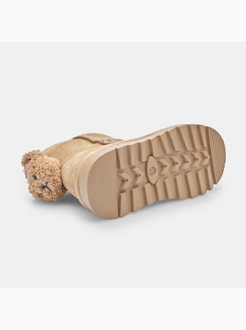 Bottine pour fille en fausse fourrure bata - Kiabi Bottine pour fille en fausse fourrure bata - Kiabi