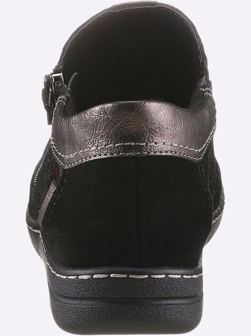 Bottines à fleurs avec glissières et semelle antichoc - Taille standard - Witt - Kiabi Bottines à fleurs avec glissières et semelle antichoc - Taille standard - Witt - Kiabi