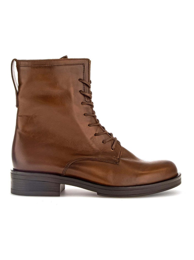 Bottines à lacets  en cuir lisse Marron clair - Kiabi