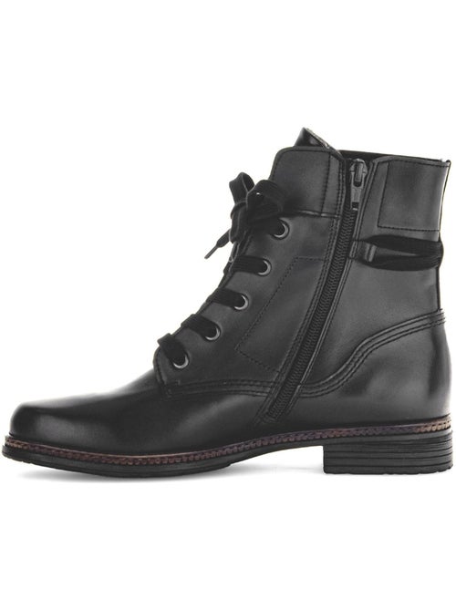 Bottines à lacets  en cuir lisse - Kiabi