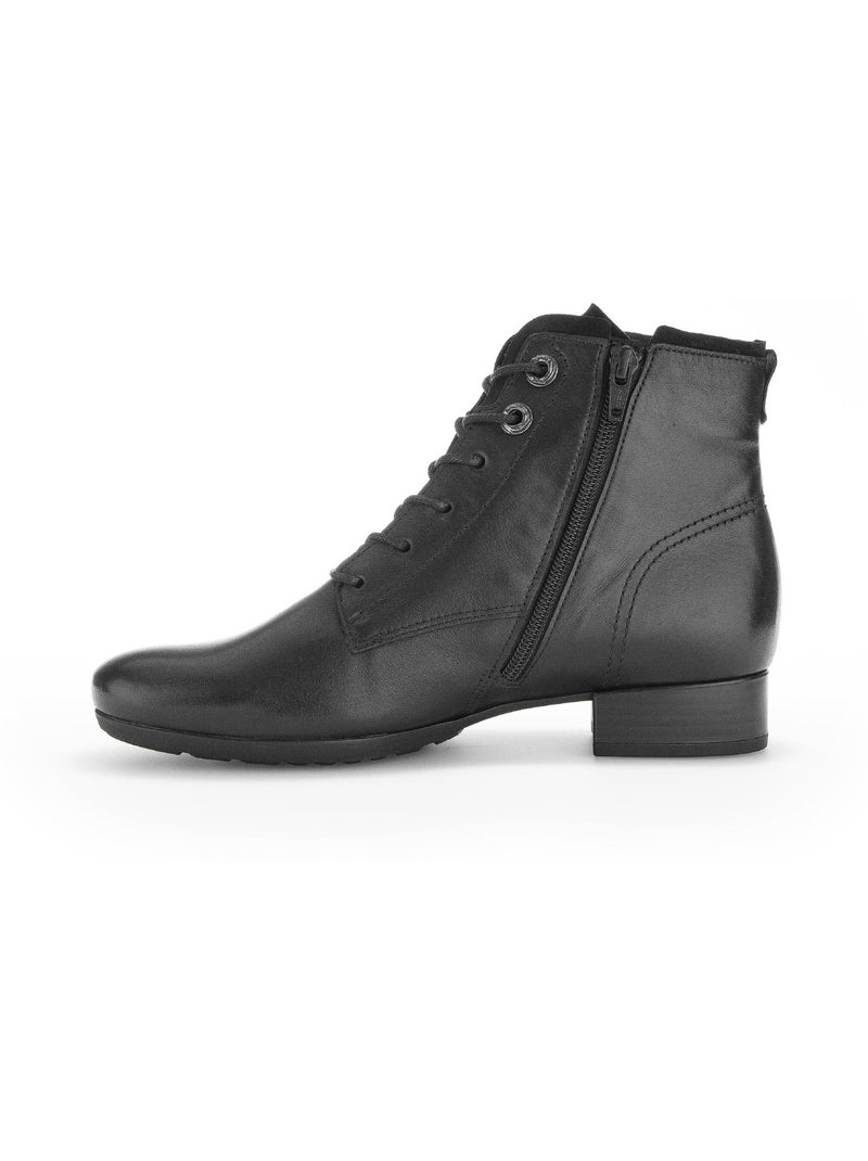 Bottines à lacets  en cuir lisse Noir - Kiabi