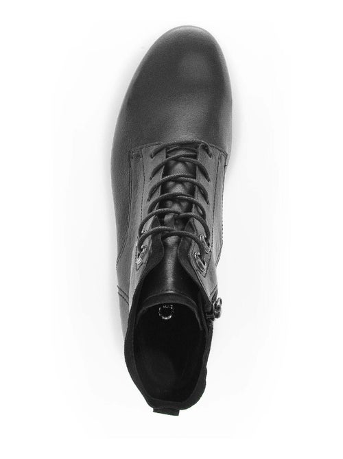 Bottines à lacets  en cuir lisse - Kiabi