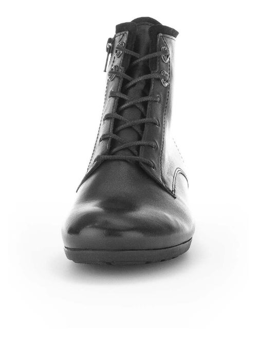 Bottines à lacets  en cuir lisse - Kiabi