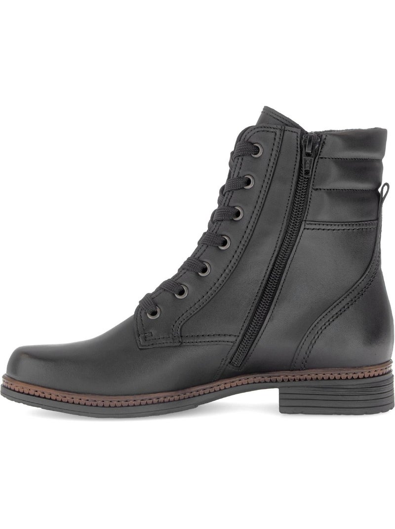 Bottines à lacets  en cuir lisse Noir - Kiabi