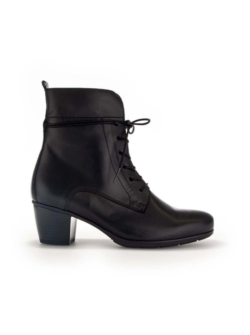 Bottines à lacets en cuir lisse - Kiabi Bottines à lacets en cuir lisse - Kiabi