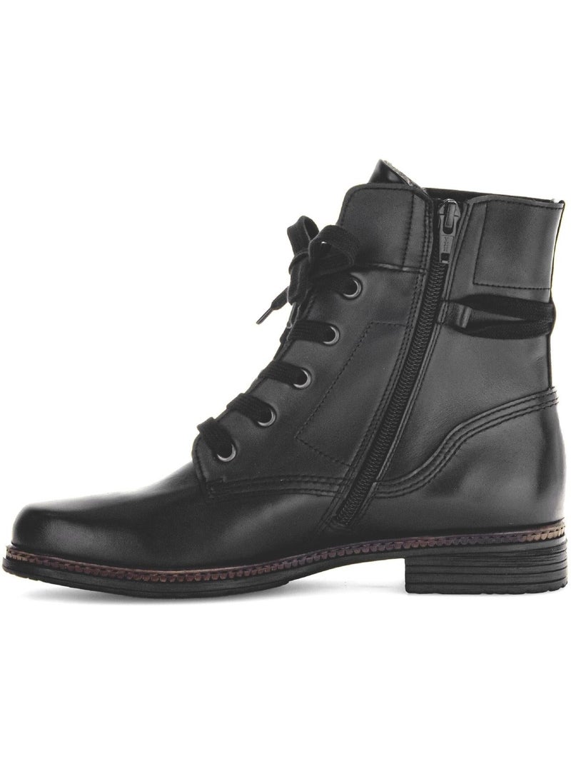 Bottines à lacets  en cuir lisse Noir Noir - Kiabi