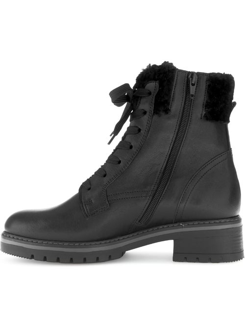 Bottines à lacets  en cuir lisse - Kiabi
