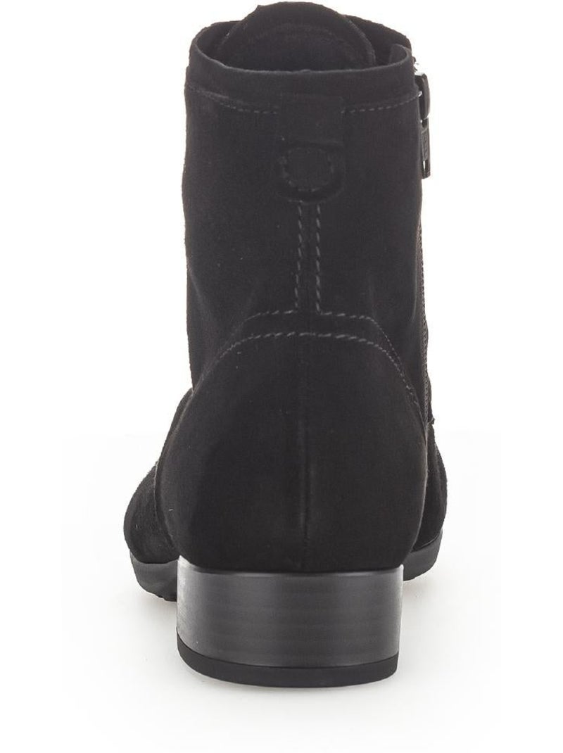 Bottines à lacets  en cuir Noir - Kiabi