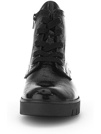 Bottines à lacets en cuir vernis