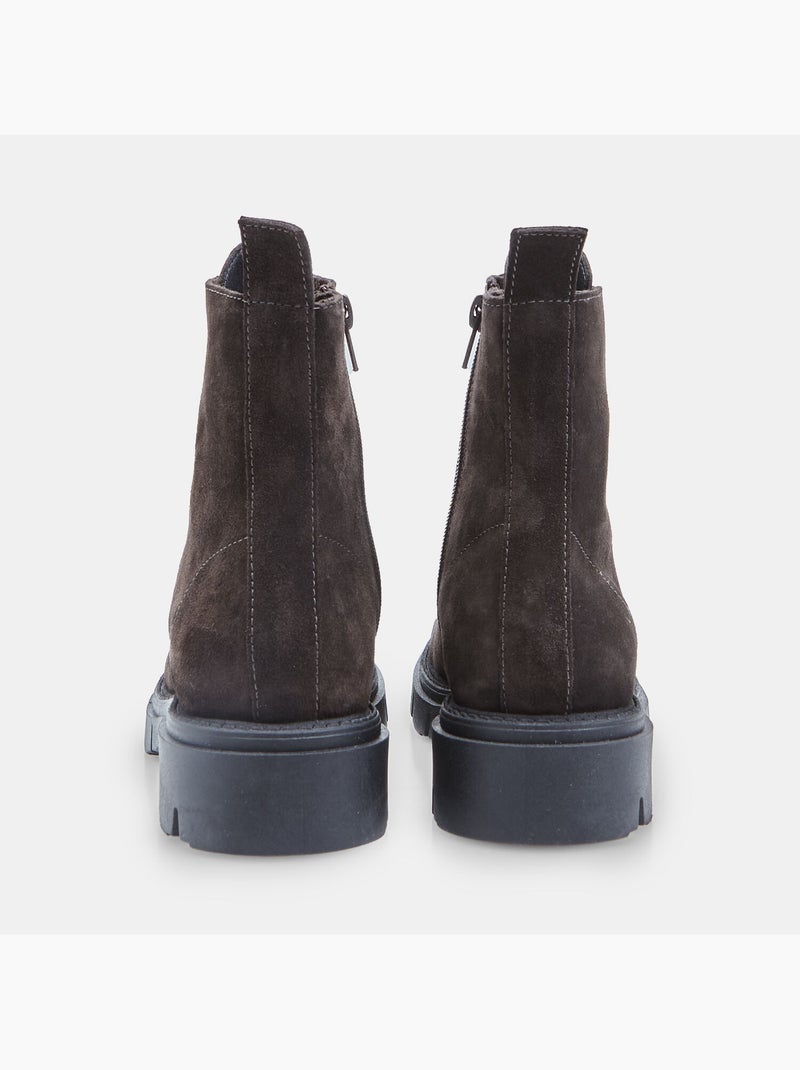 Bottines à lacets  en daim Marron - Kiabi