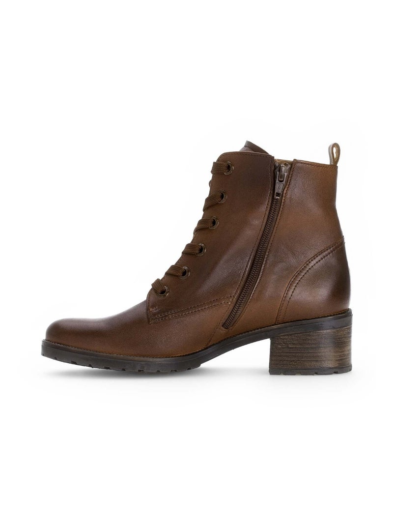 Bottines à lacets sattels en cuir lisse Gabor Marron - Kiabi