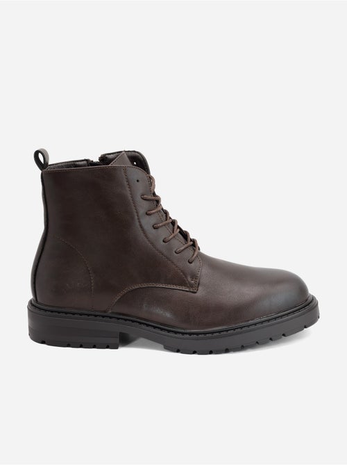Bottines à semelles crantées - Kiabi Bottines à semelles crantées - Kiabi