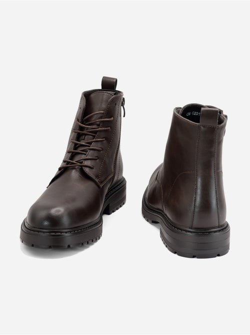 Bottines à semelles crantées - Kiabi Bottines à semelles crantées - Kiabi