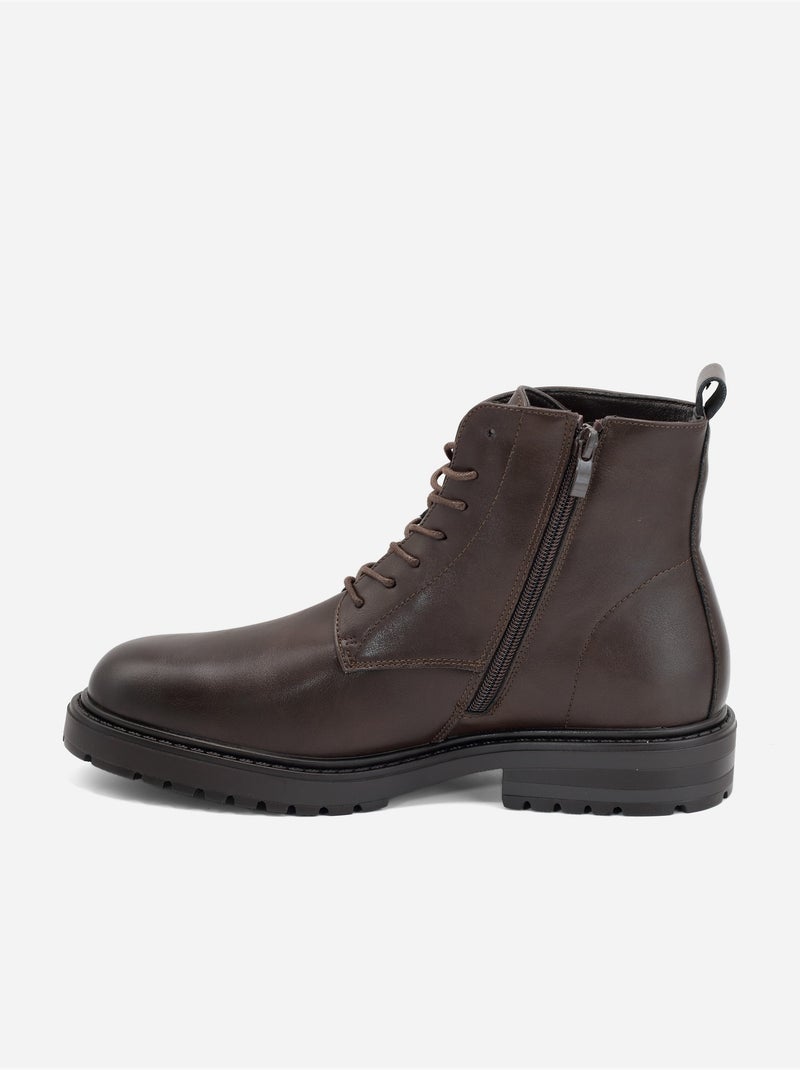Bottines à semelles crantées Marron - Kiabi