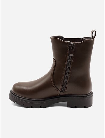Bottines à semelles crantées